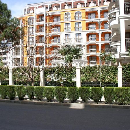Lvv Palace Apartment 阳光海滩 外观 照片